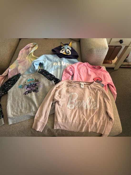 Bluey Other - Lot of 5 long sleeved shirts for give 6/7